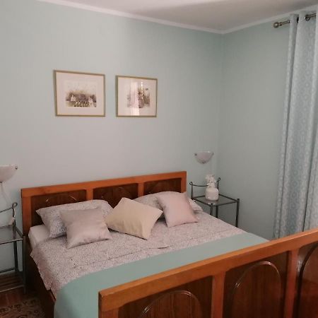 Near Beach - Apartments Marica 罗维尼 外观 照片
